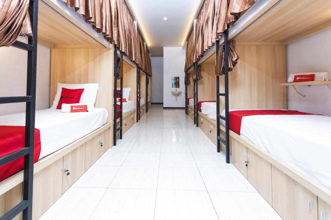 Reddoorz Hostel @ Malang City Center 2 Экстерьер фото